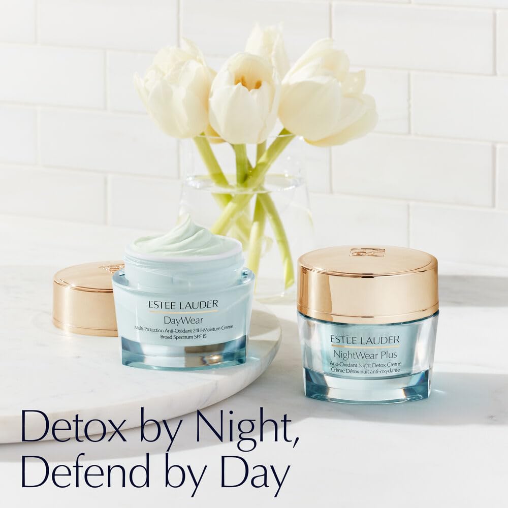 Estée Lauder DayWear Multi-Protection Anti-Oxidant 24H-Moisture Cream SPF 15 Anti-Aging Moisturizer for Normal/Combination Skin, 1 Ounce