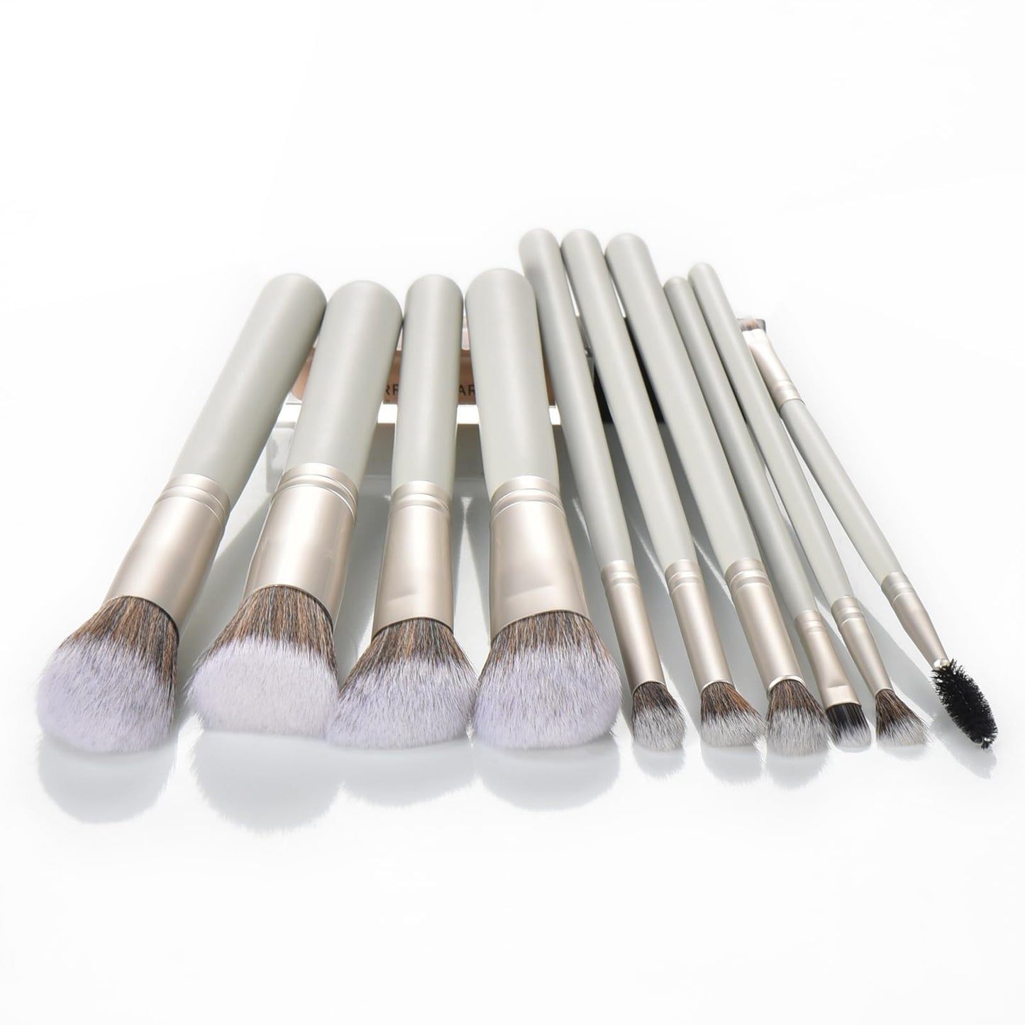 10Pcs Makeup Brush Set With Sponges And Drying/Storage Case，Best Gift For Women/Girls, Used For Powder, Foundation, Highlight, Eye Shadow, Concealer, Etc., Suitable For Beginners (Green 13pcs)
