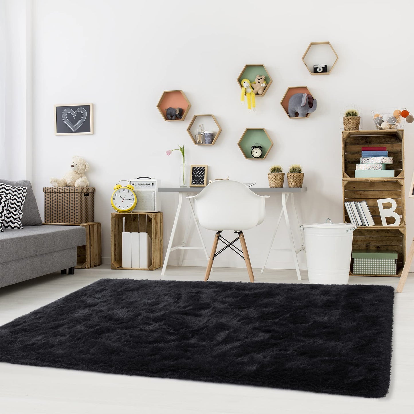 Noahas Fluffy Area Rugs for Living Room,4x5.3 Feet Black Rugs for Bedroom,Thick Shag Throw Floor Carpet,Soft Shaggy Bedside Non-Slip Plush Dorm Nursery Kids Rug Home Decor Aesthetic