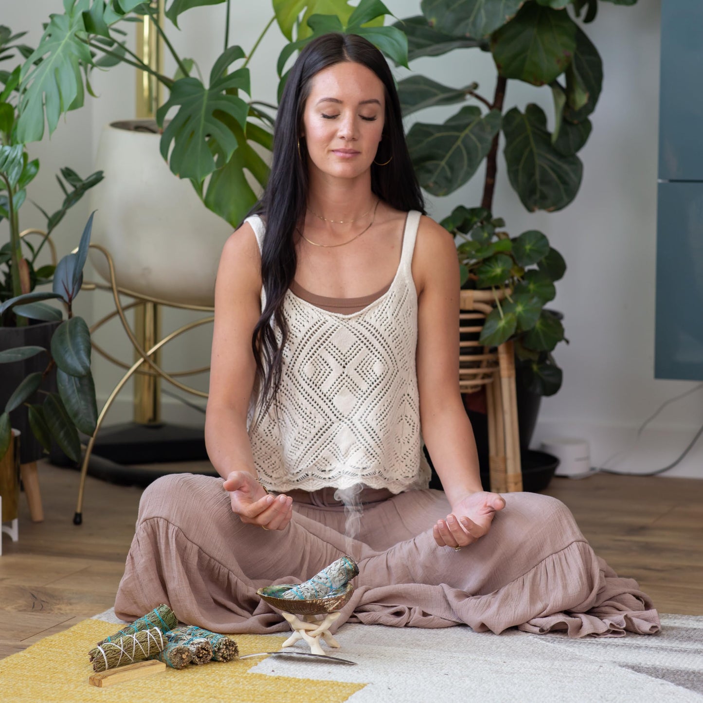 Sage Variety Smudge Kit - White Sage, Blue Sage, Cedar, Juniper, Yerba Santa, Palo Santo, Rosemary, Abalone Shell, Stand, Feather & Instructions | Smudging Kit, Sage Bundle, Smoke Cleanse