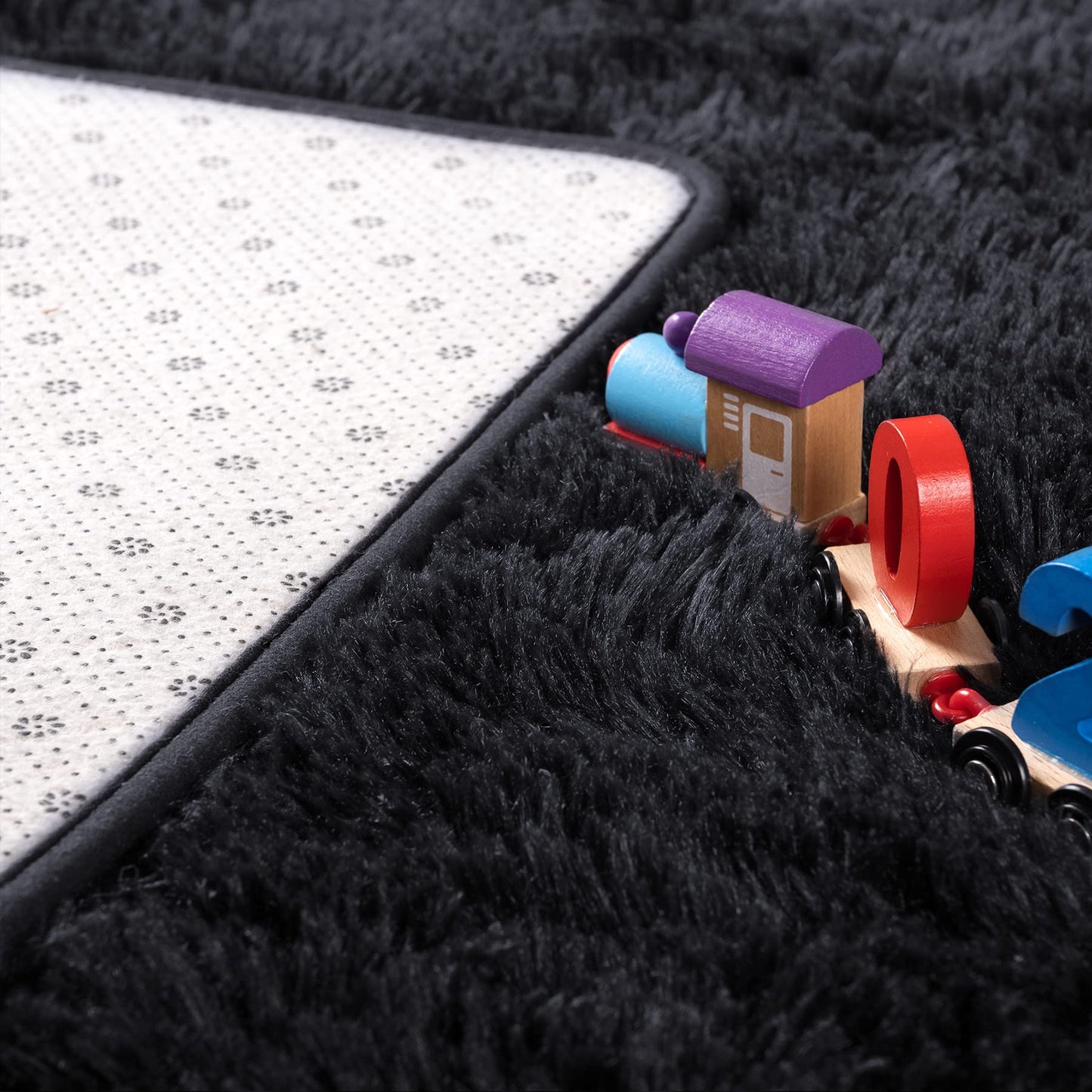 Noahas Fluffy Area Rugs for Living Room,4x5.3 Feet Black Rugs for Bedroom,Thick Shag Throw Floor Carpet,Soft Shaggy Bedside Non-Slip Plush Dorm Nursery Kids Rug Home Decor Aesthetic